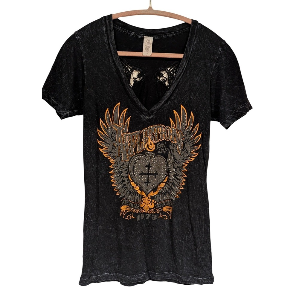 Affliction V-Neck T-Shirt Small Black Acid Wash Lace Wing Back Graphic Y2K Goth